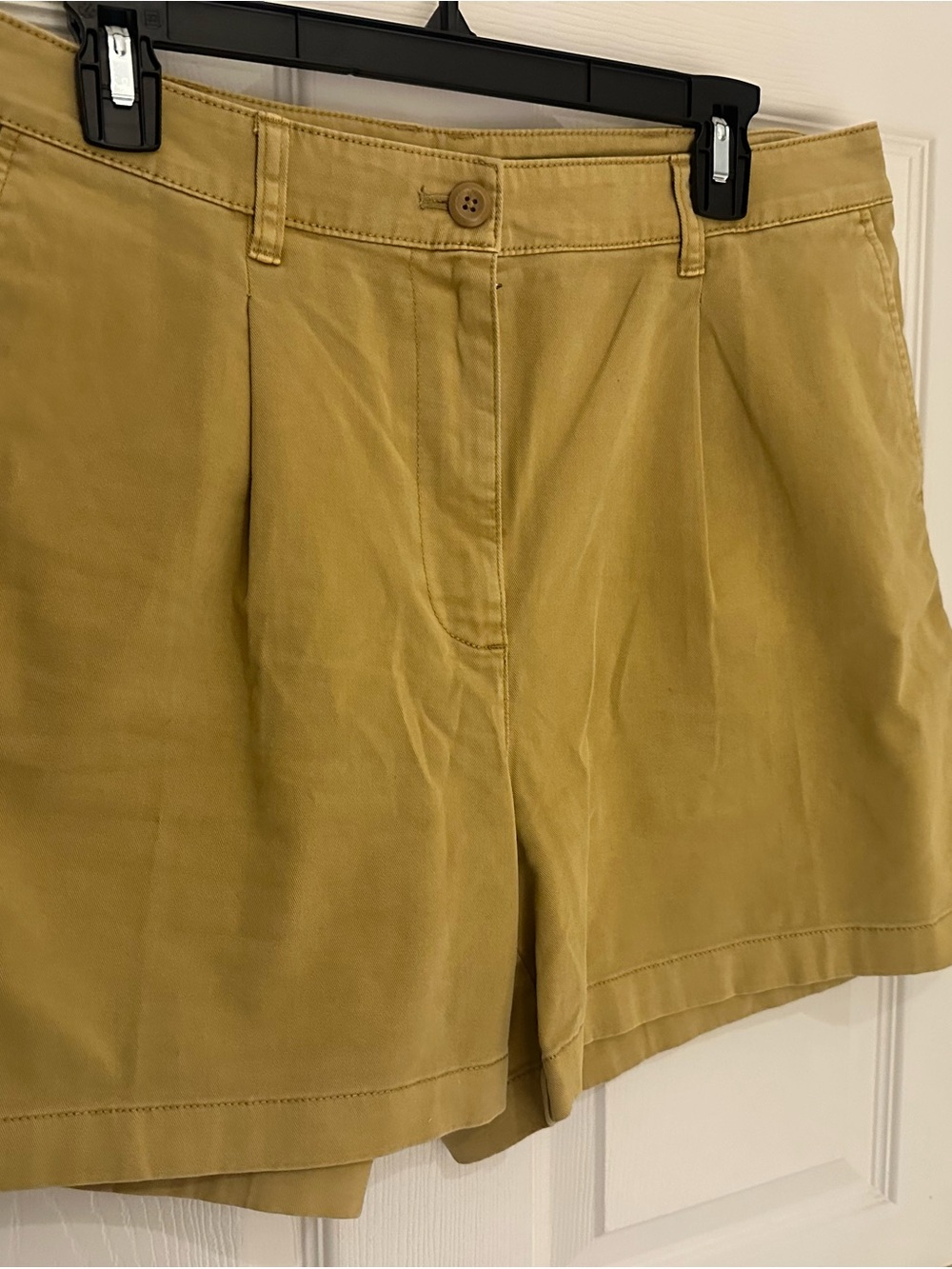 Jcrew womens  Tan shorts